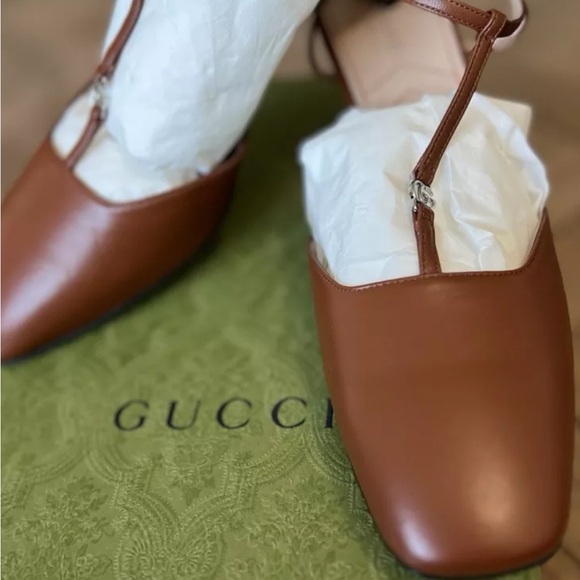 NIB GUCCI LIMITED EDITION LEATHER SANDALS SIZE 40.5 - Picture 2 of 9